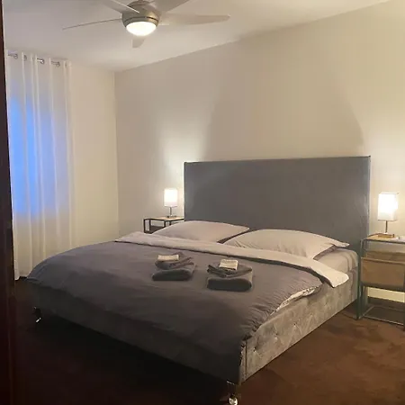 Traumhafte Ferienwohnung, Ruhig Und Zentral 아파트